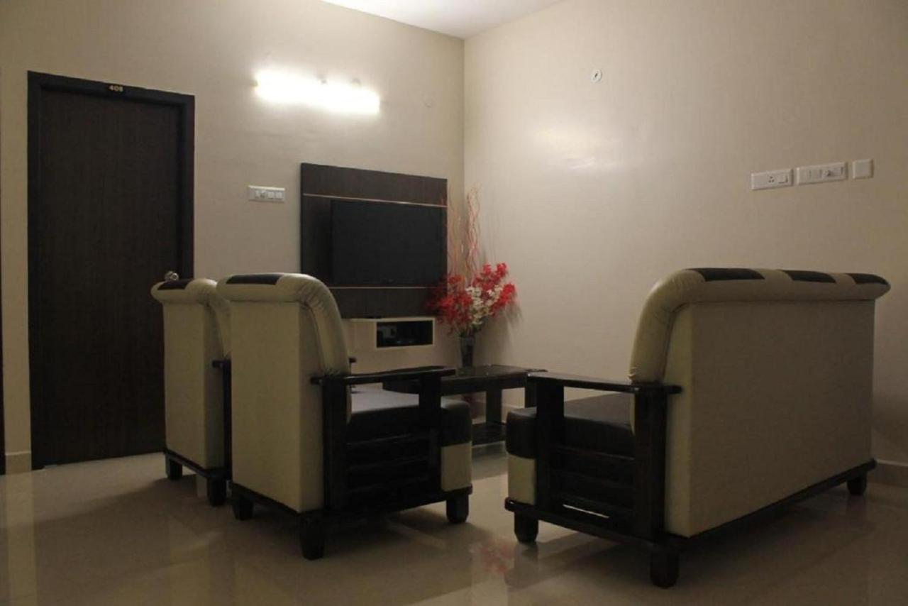 Viswa Residency By Azalea Madurai Exterior foto
